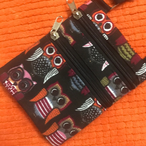 😊Nwot🤗Owl cross body small bag - Picture 4 of 6